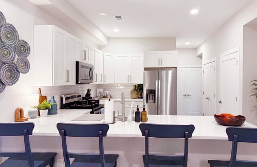Conshohocken Apartamento | 1500 ft² Space/2 Bedroom 1.5 Bathrooms Apt/5 Beds/SLEEPS 10