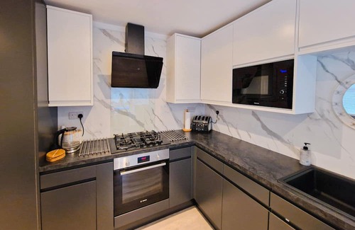 Chorlton-by-Backford Casa | Luxurious Home in Chester, a Beautiful Sanctuary