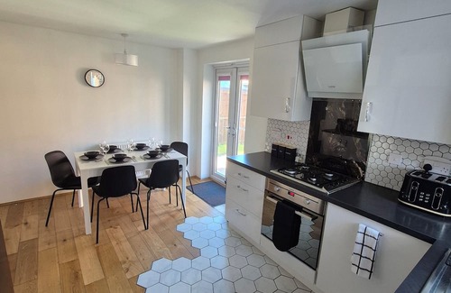 Hull Casa | Stylish 3-Bedroom House in Kingston Upon Hull – Perfect for Families & Groups