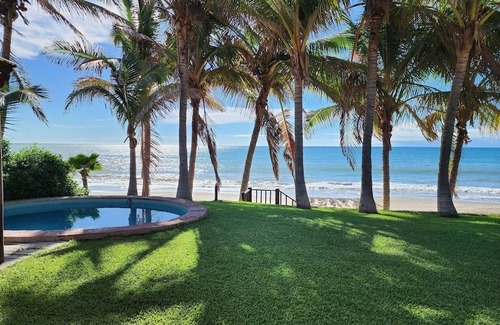 Las Pocitas Casa | CasaPia in front of the Sea! Mancora.