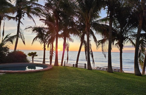 Las Pocitas Casa | CasaPia in front of the Sea! Mancora.