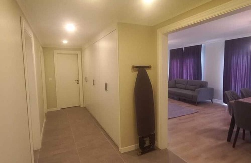 Gaziosmanpasa Apartamento | Tranquil 5-bedroom apartment with AC in Istanbul