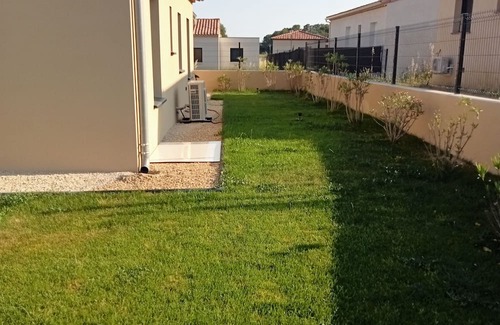 Boisset-et-Gaujac Casa | New house in village 5 km from Anduze