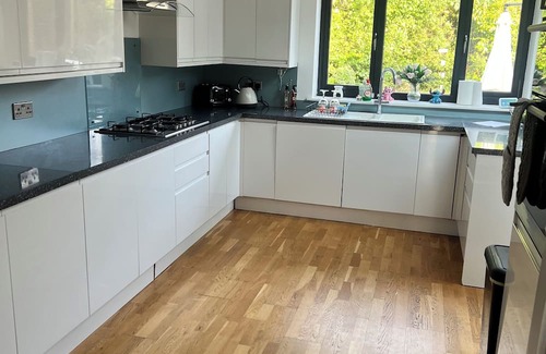 Banstead Casa | Bungalow, Banstead Surrey