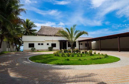 El Hawaii Villa | Villa Dubai Monterrico