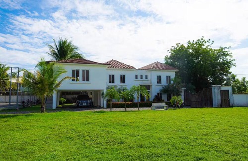 Iztapa Villa | Villa Esperanza en Puerto Iztapa
