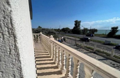 Eforie Nord Apartamento | King Room with Sea View & Queen Room with Balcony