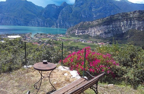 Torbole sul Garda Villa | Villa Garden Belvedere Nago