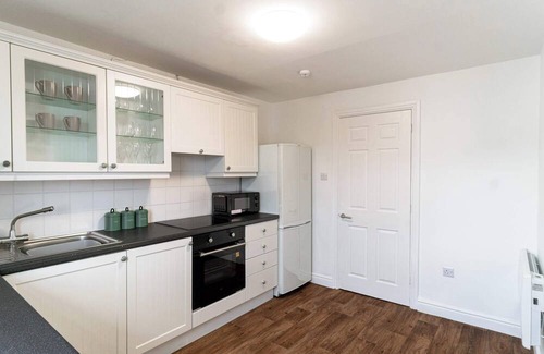 Whitehaven Apartamento | Spacious 1 Bed Harbour-side Apartment with Balcony