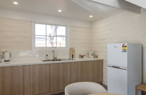 Surf Beach Casa | PI Hot Springs Retreat1
