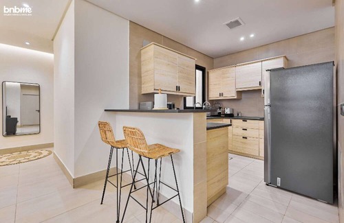 Riyadh Apartamento | bnbme | Stylish 3-Bedroom Apartment in Riyadh