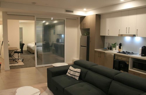 Botany Apartamento | Stylish full apartment & Parking Near Airport