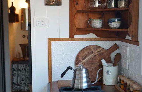 Castletown Casa | Folktales Rest - Unique Stay