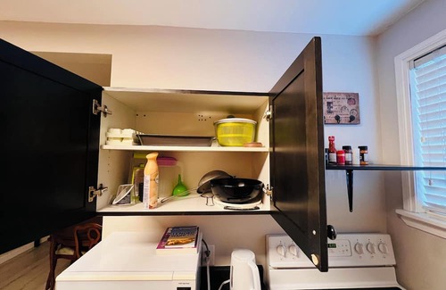 Medicine Hat Casa | Clean 2-bedroom house in Downtown with 1Gbps