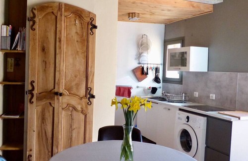 Aumessas Casa | Le Gîte du Ruisseau d'Albagne, Authentic, comfortable accommodation
