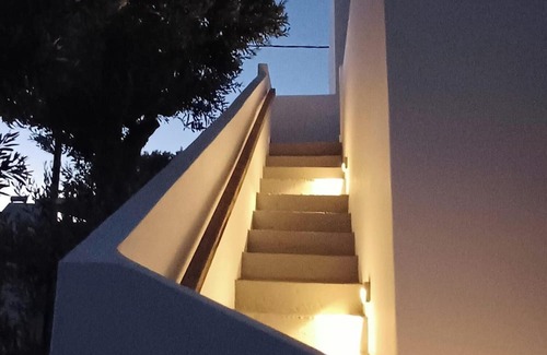 Skiros Villa | OLIVE GROVE VILLA SKYROS ISLAND