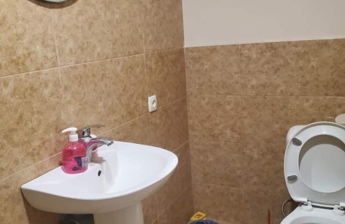 Telavi Apartamento | Charming 6-bedroom apartment in Telavi