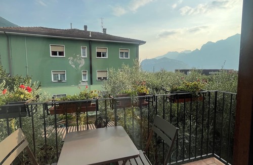 Bolognano-Vignole Apartamento | Home Apple Arch