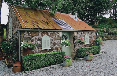 The Sheddings Casa | Stunning Georgian country retreat with countryside views of the Braid Valley