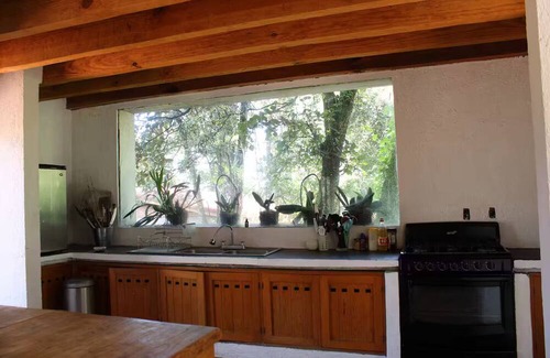 Valle de Bravo Villa | Casa Agapandos en medio del bosque