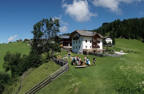 La Valle Apartamento | Apartment 'Rît' with Mountain View, Shared Terrace and Wi-Fi