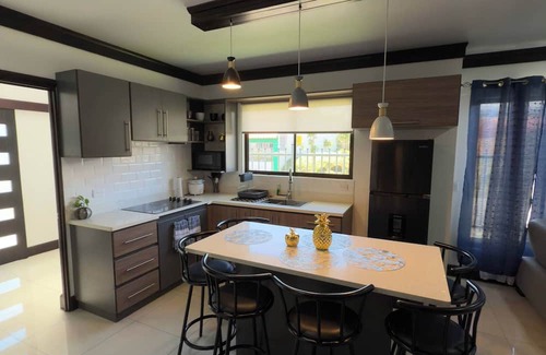 San Pablo de Heredia Casa | Fully Equipped 3 beds 2 cars 20-min airport
