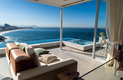 Vidigal Casa | ADV006 Charming penthouse with sea view in Vidigal