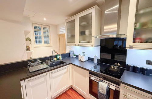 Bryanston and Dorset Square Apartamento | Modern 3-Bed Soho flat w/Wifi near Mayfair, Covent Garden, Picadilly Circus