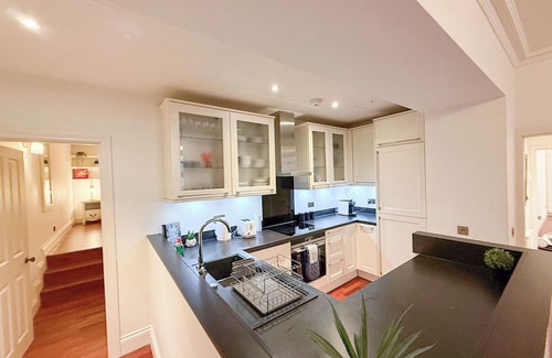 Bryanston and Dorset Square Apartamento | Modern 3-Bed Soho flat w/Wifi near Mayfair, Covent Garden, Picadilly Circus