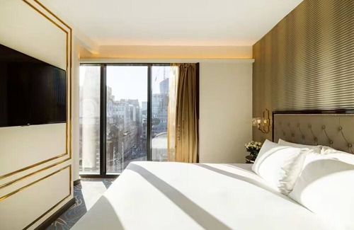 Portsoken Hotel | Botolph Junior Suite at Hotel Saint—Near British Museum, Somerset House, & More