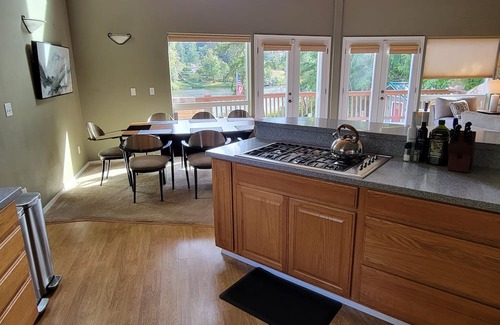 Longbranch Casa | 3 BR Waterfront retreat, great deck, beaches, fireplace & game room