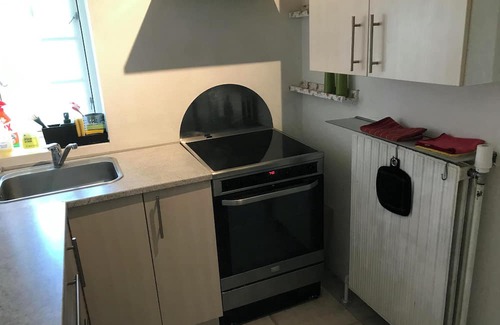 Gentofte Condominio | Lovely apartment on 2 levels of 125 sqm. in a nature area. Walking distance to S-trains and buses
