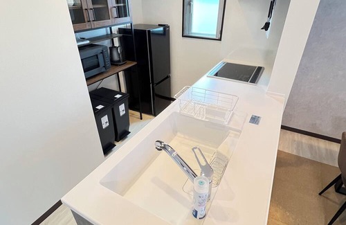 Joto Apartamento | Accommodates up to 4 guests/2 beds/1 sofa bed/7-minute walk to nearest station