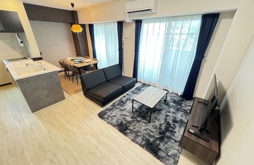 Joto Apartamento | Accommodates up to 4 guests/2 beds/1 sofa bed/7-minute walk to nearest station