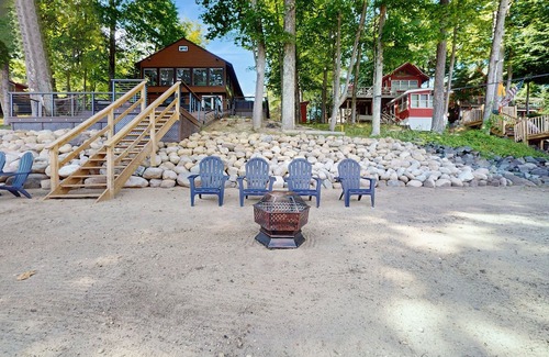 Gloversville Casa | Lakefront house with kayaks, hot tub, firepit, dock - in ADK Park