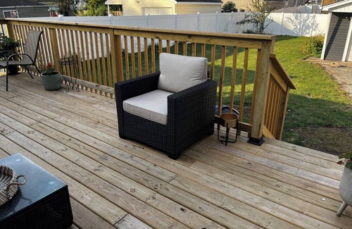 Des Plaines Casa | Cozy Home near O'Hare & fun Hubs with AC