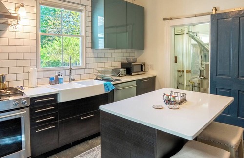 Fan District Casa | The Parkwood a 1910 historic gem