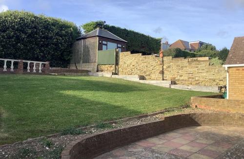 Brighton Casa | 4 Bed House- Saltdean, Brighton. Stunning views over South Downs and sea