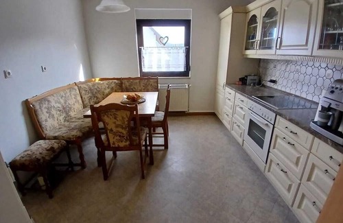 Barchfeld Casa | Vacation home for families/groups with sauna, oven and large garden with barbecue