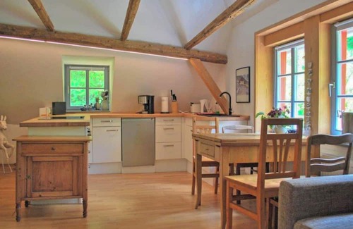 Heringen Apartamento | Holiday apartment with sauna & café in old mill