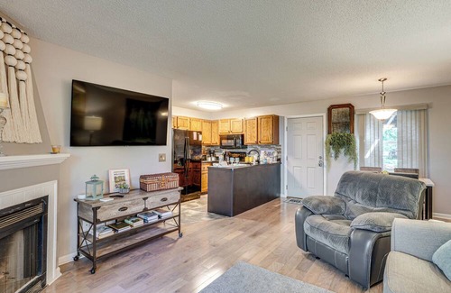 Ozone Condominio | Hike, Fish & Golf: Condo 5 Mi to Ozone Falls!