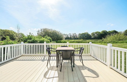 Great Billing Cabaña | SERENITY SHORES - BILLING AQUADROME in Billing Aquadrome Holiday Park