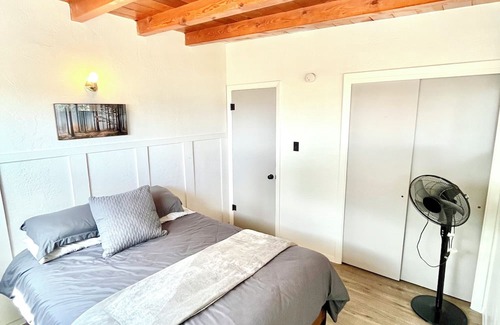 Grants Casa | Amazing 3-bedroom house with AC in Grants right off historic Route 66