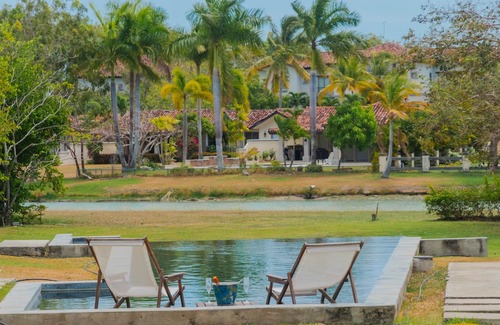 Playa Blanca Casa | Spacious 5-bedroom luxury villa with pool, golf view & Steps from the beach.