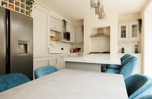 Rathgar Casa | Guest Ready - Renovated Stay in Urban Dublin