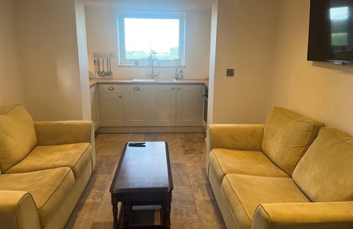 Upton Casa | Small 3 bedroom converted stable in Norfolk