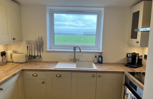 Upton Casa | Small 3 bedroom converted stable in Norfolk