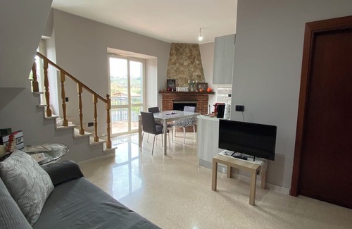 Monterotondo Casa | Alice's house on the outskirts of Rome