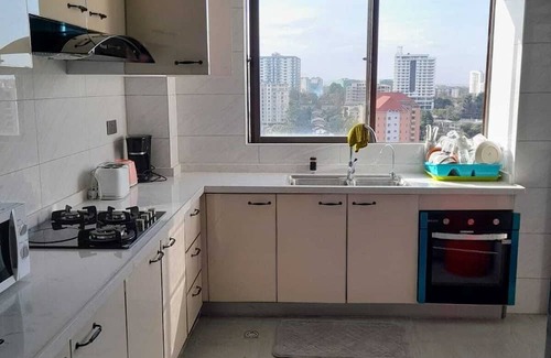 Mbotela Apartamento | Enchanting 5-bedroom apartment with fitness room in Nairobi