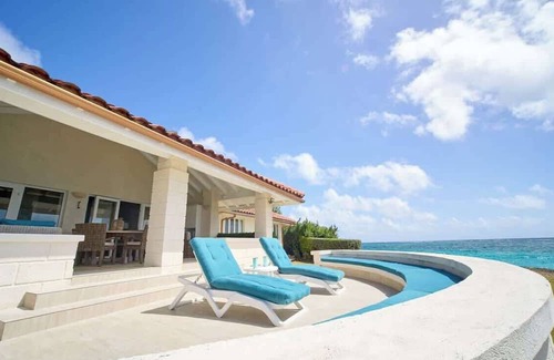 Long Bay Casa | ZenBreak Maltese Falcon 3bd